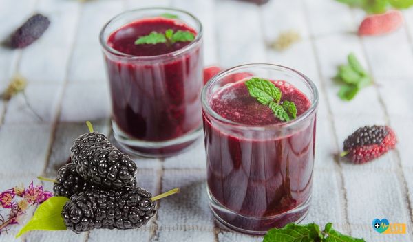 Probiyotikli Karadutlu Smoothie Lezzeti
